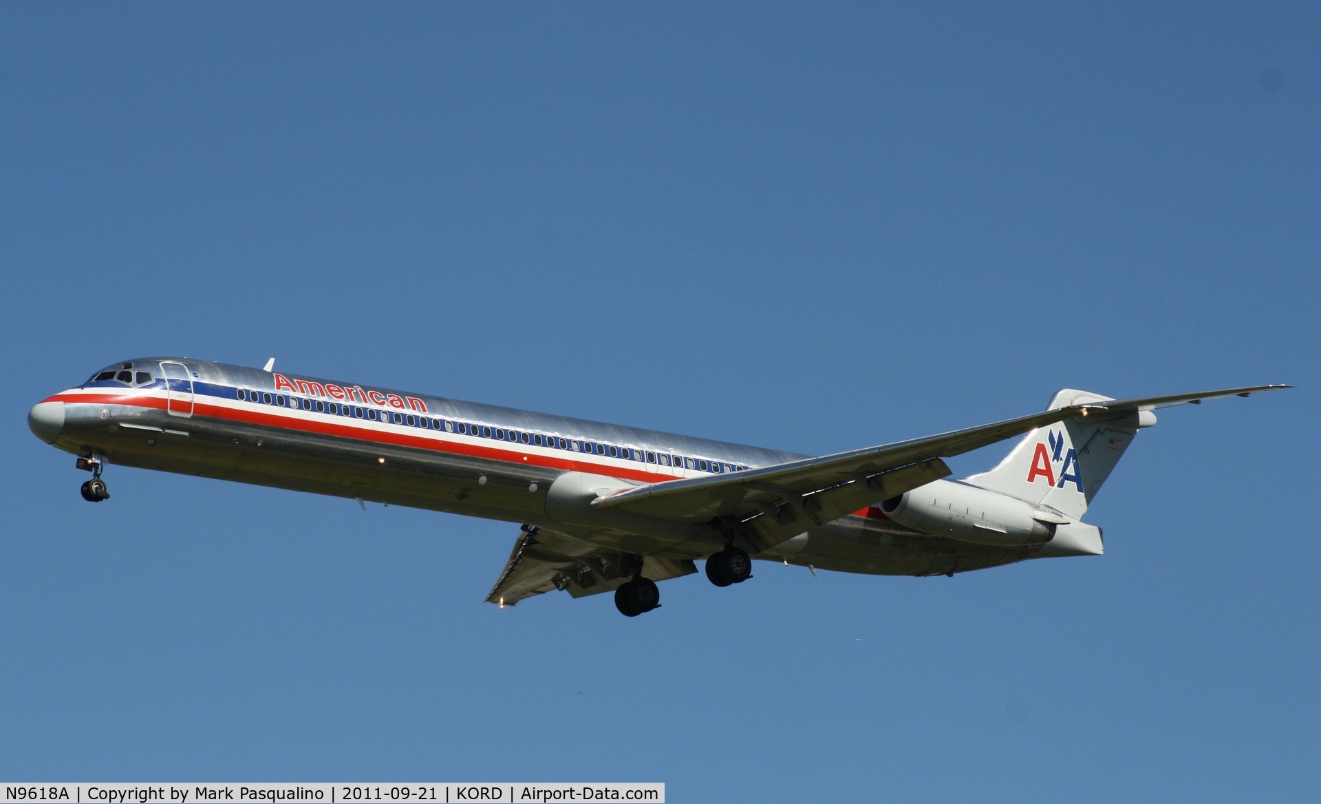 N9618A, 1997 McDonnell Douglas MD-83 (DC-9-83) C/N 53565, MD-83