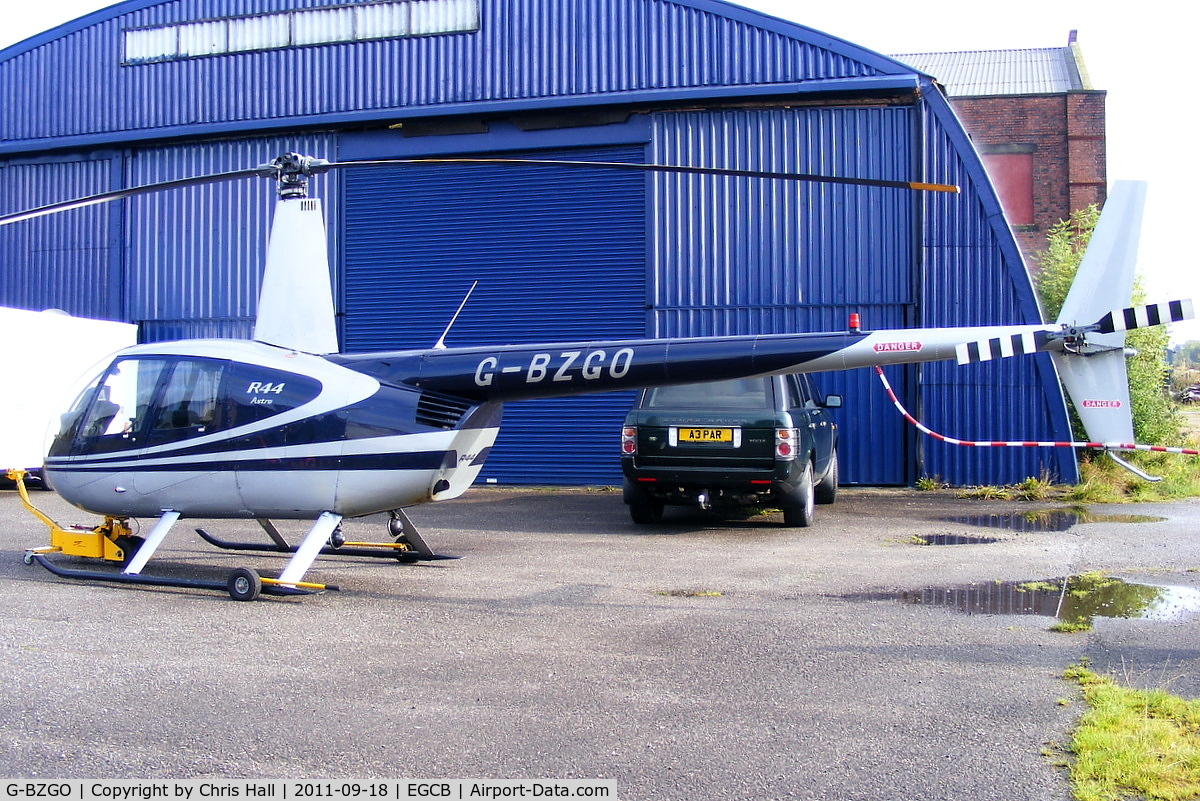 G-BZGO, 2000 Robinson R44 Astro C/N 0757, Flight Academy Ltd