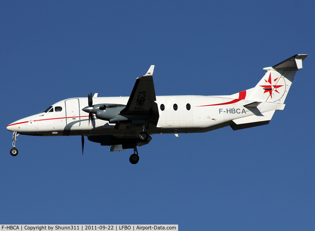 F-HBCA, 1995 Beech 1900D C/N UE-188, Landing rwy 32L