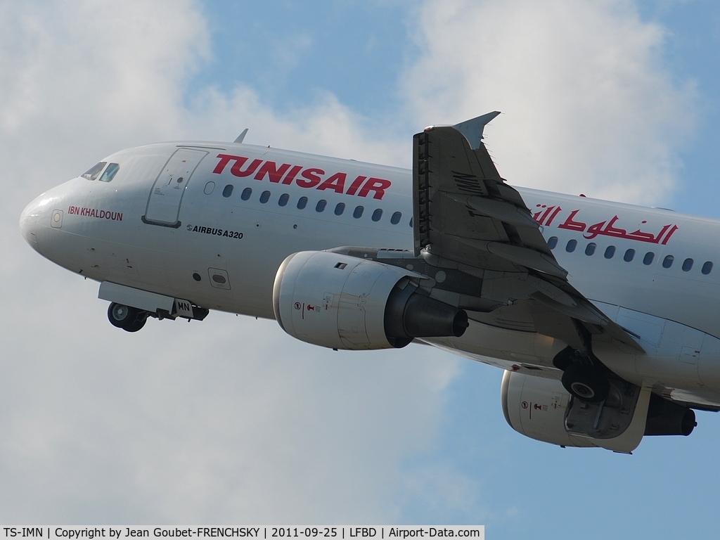 TS-IMN, 2000 Airbus A320-211 C/N 1187, take off 23