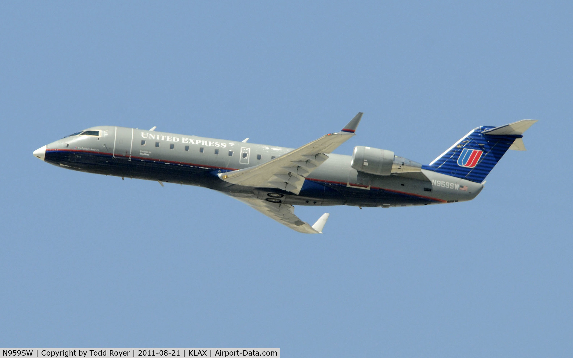 N959SW, 2003 Canadair CL-600-2B19 Regional Jet CRJ-200LR C/N 7840, United