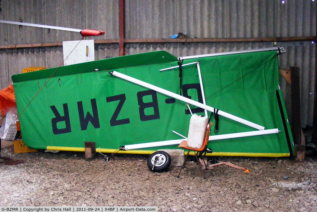 G-BZMR, 2000 Raj Hamsa X-Air 582(2) C/N BMAA/HB/149, At Brook Farm airstrip, Pilling