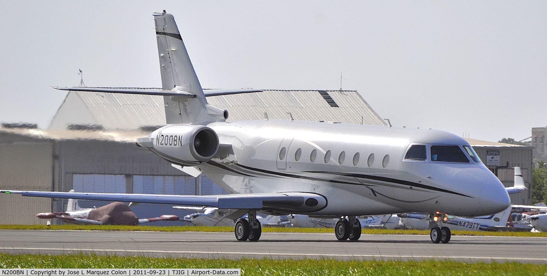 N200BN, 2010 Israel Aircraft Industries Gulfstream 200 C/N 221, Departing from TJIG