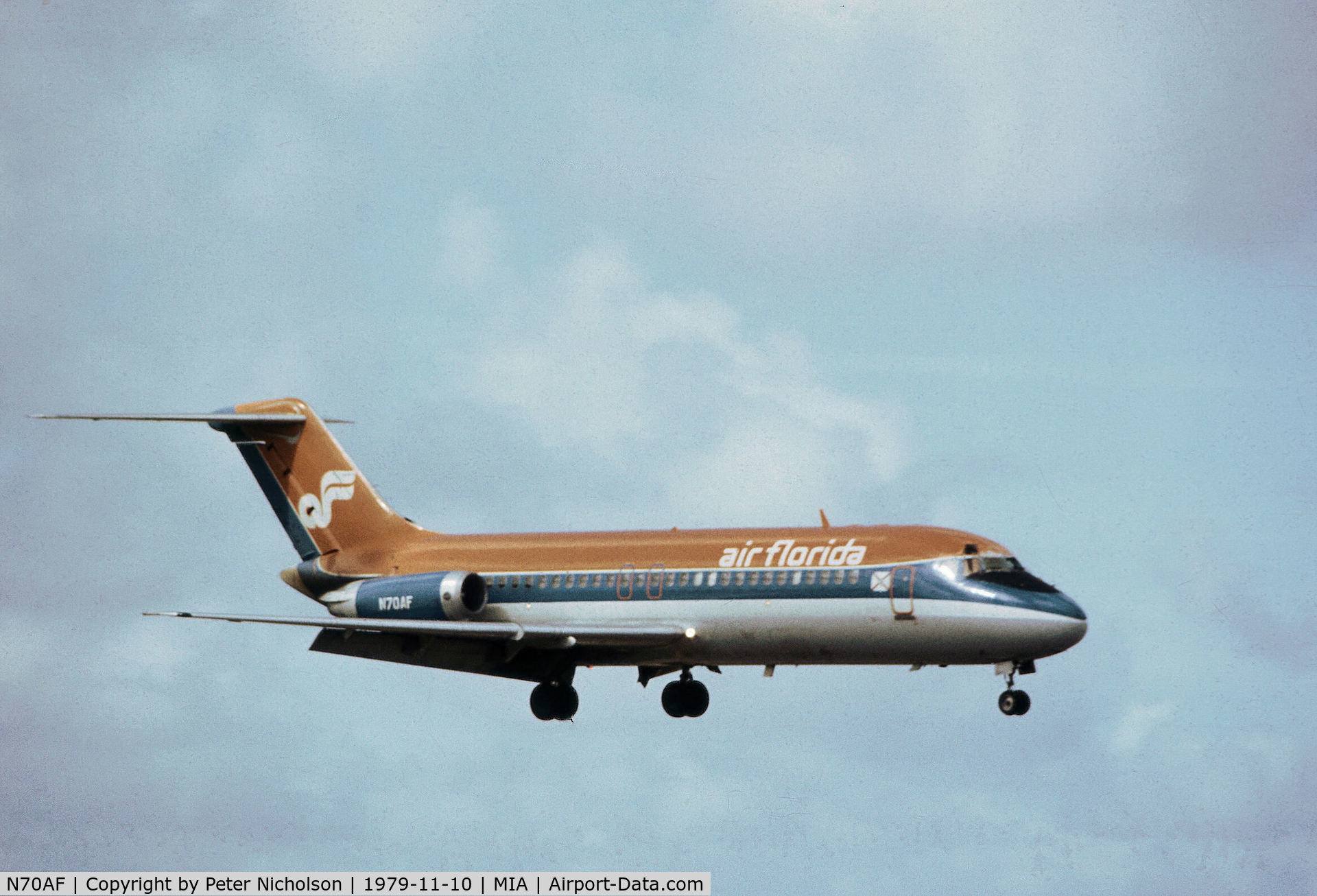 N70AF, 1967 Douglas DC-9-15F C/N 47014, DC-9-15F of Air Florida landing at Miami in November 1979.