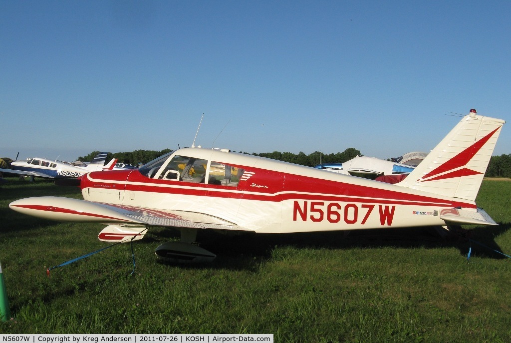 N5607W, 1962 Piper PA-28-160 Cherokee C/N 28-745, EAA AirVenture 2011