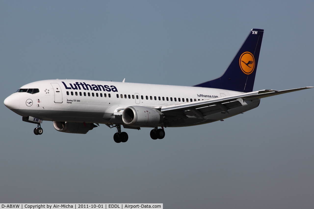 D-ABXW, 1989 Boeing 737-330 C/N 24561, Lufthansa, Boeing 737-330, CN: 24561/1785 Name: Hanau