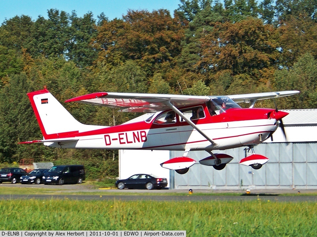 D-ELNB, Reims F172H Skyhawk C/N 0530, [Kodak Z812IS]