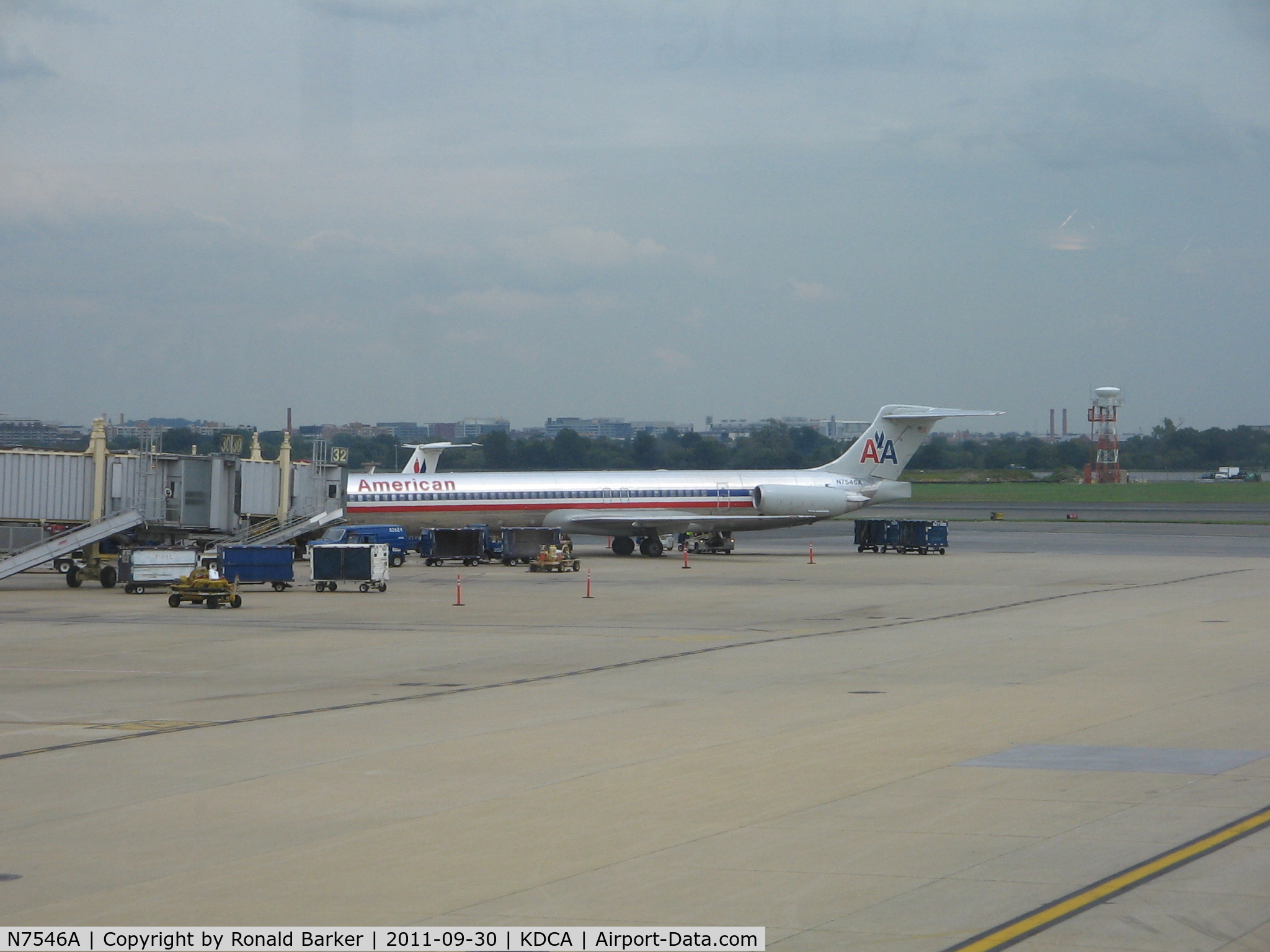 N7546A, 1990 McDonnell Douglas MD-82 (DC-9-82) C/N 53028, DCA, VA