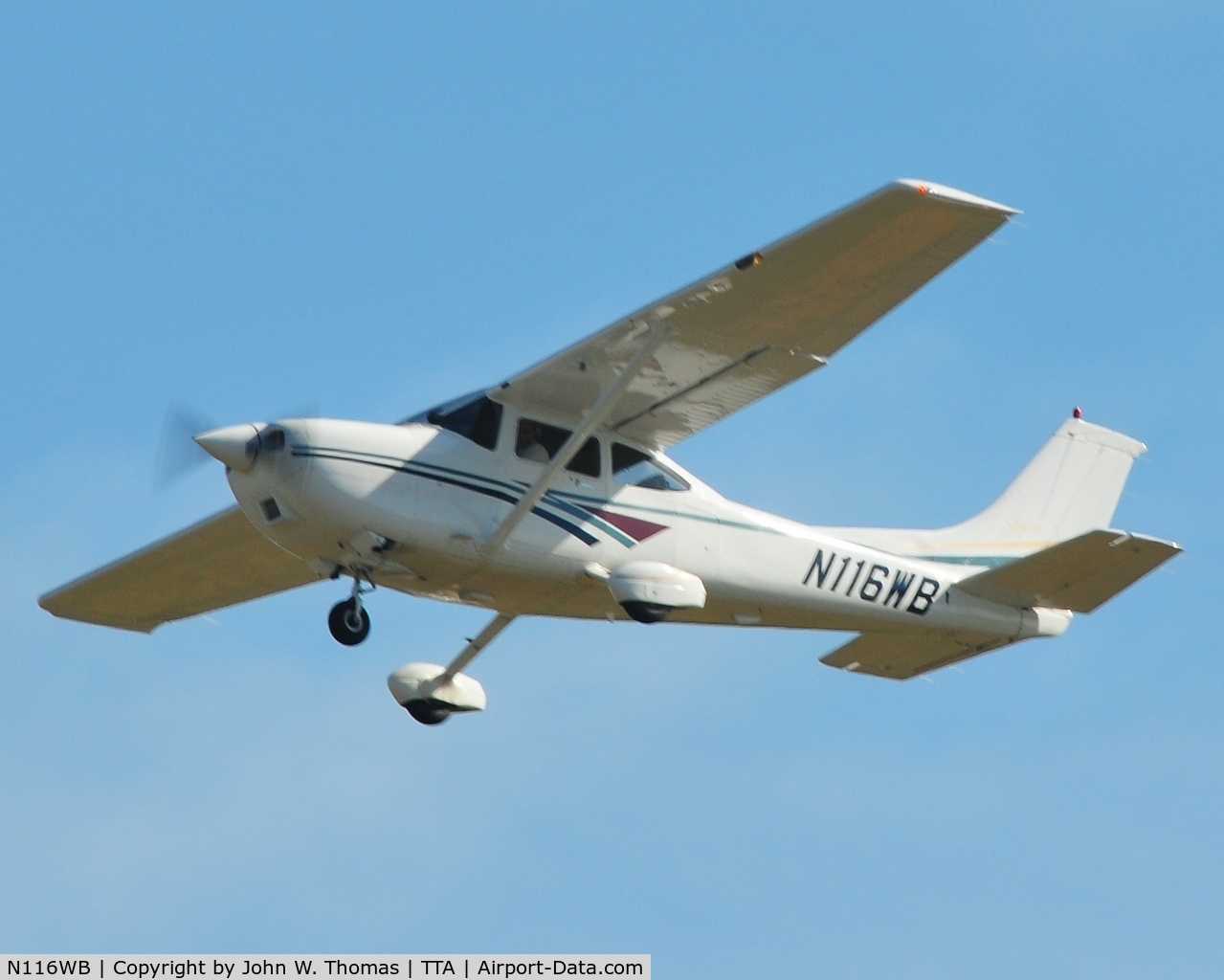 N116WB, 1998 Cessna 182S Skylane C/N 18280170, TTA Open House - Oct. 8, 2011