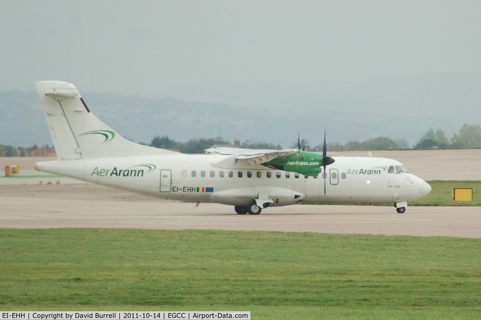 EI-EHH, 1990 ATR 42-300 C/N 196, Aer Arran ATR 42-300 Taxiing.