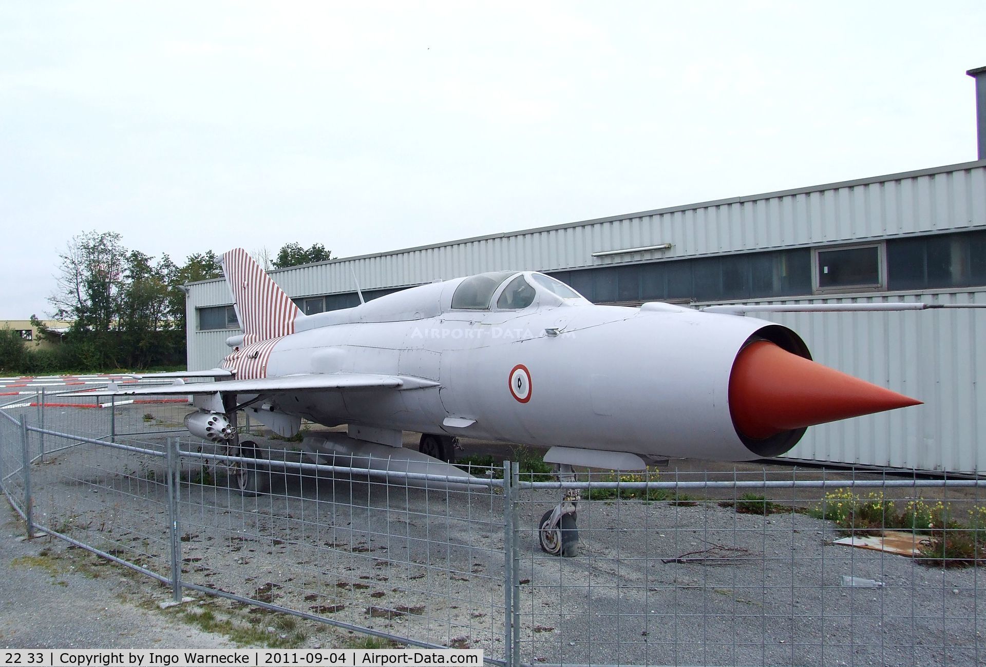22 33, Mikoyan-Gurevich MiG-21SPS C/N 94A5202, Mikoyan i Gurevich MiG-21 PFM/SPS FISHBED-F (ex LSK/LV tactical Nr. 861) at the Auto & Technik Museum, Sinsheim