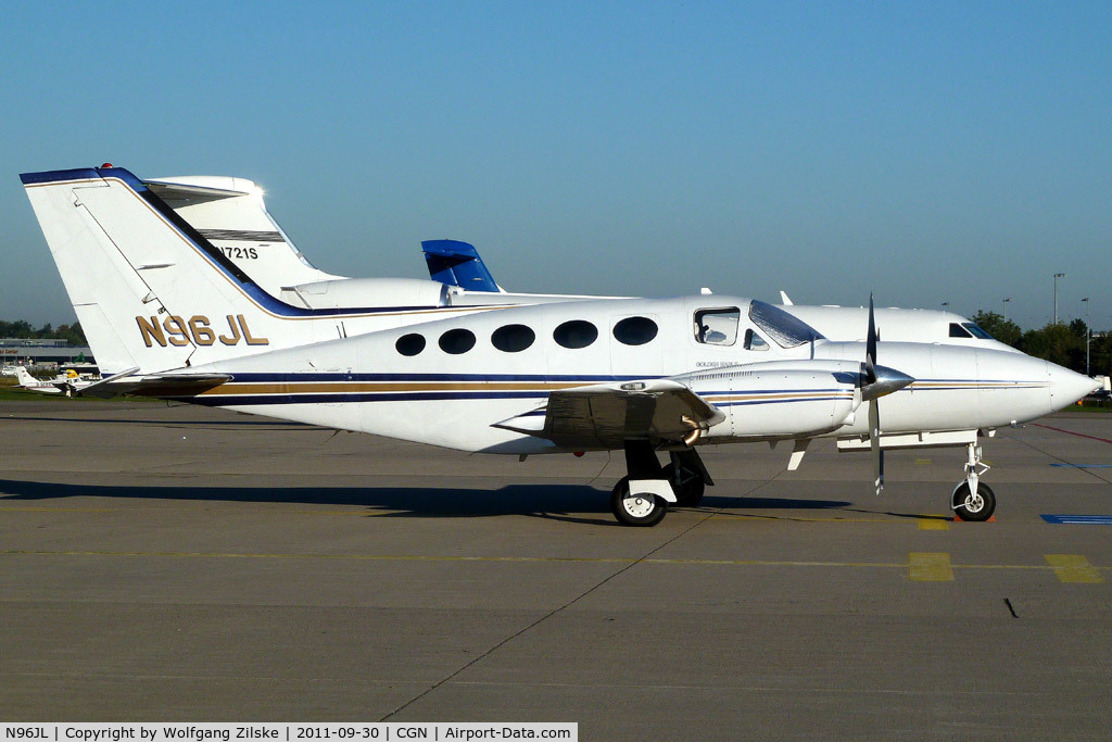 N96JL, 1978 Cessna 421C Golden Eagle C/N 421C0627, visitor