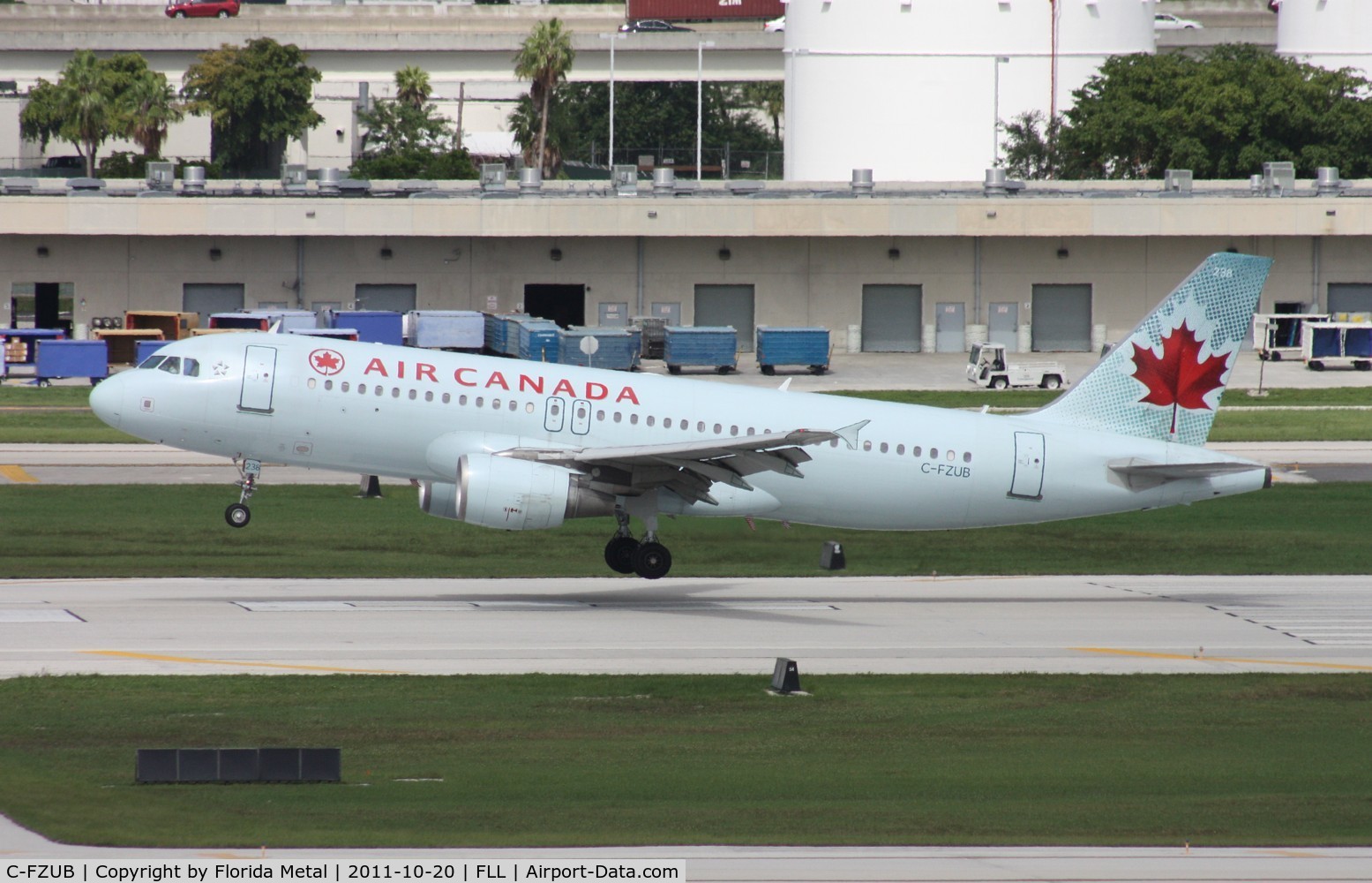 C-FZUB, 2003 Airbus A320-214 C/N 1940, Air Canada A320