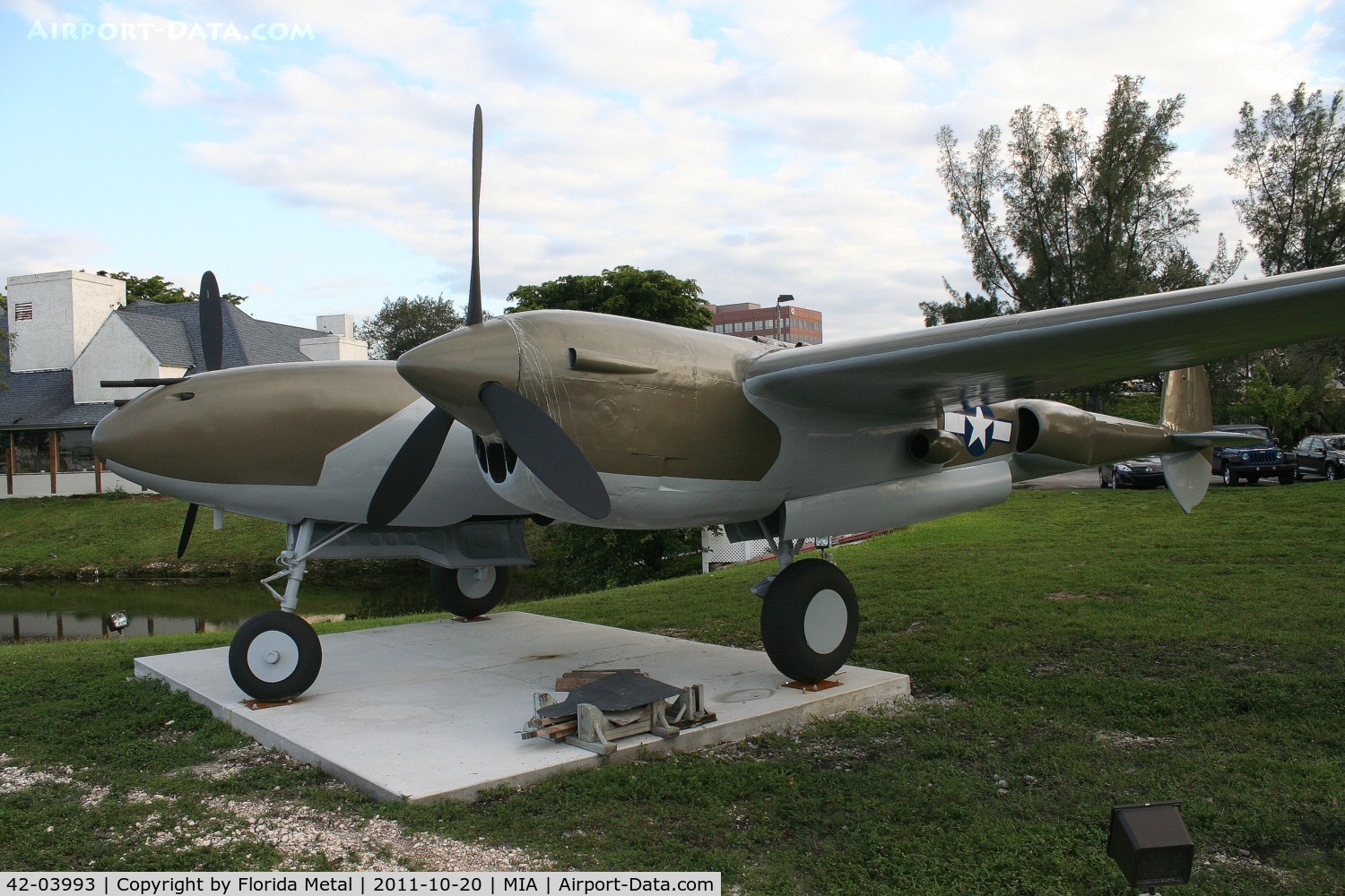 42-03993, Lockheed P-38 Lightning Replica C/N None, Does anyone have any info on this plane in front of the 94th Aerosquadron Restaurant by Miami Int. Airport?