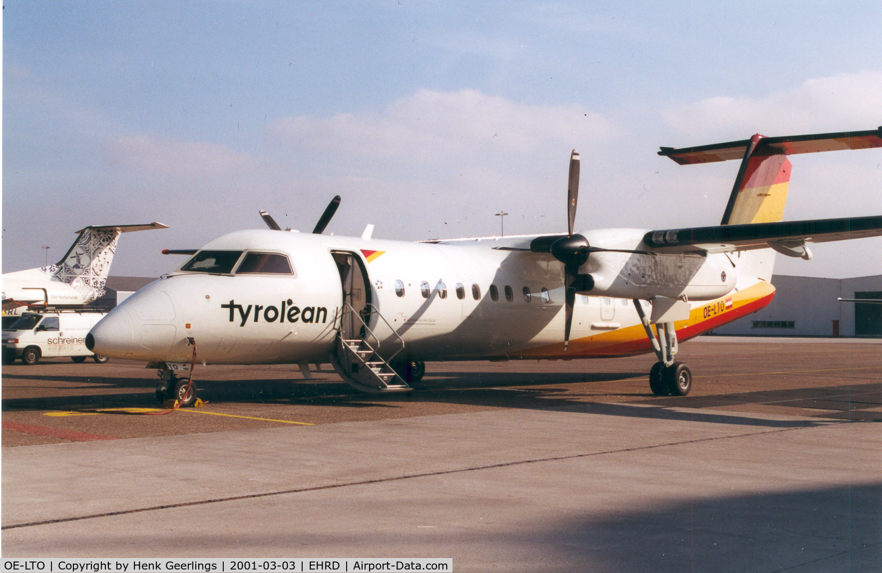 OE-LTO, 2000 De Havilland Canada DHC-8-314Q Dash 8 C/N 553, Tyrolean