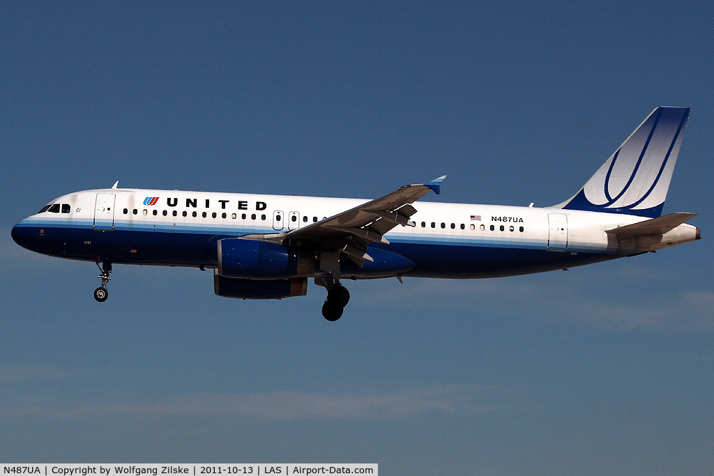 N487UA, 2002 Airbus A320-232 C/N 1669, visitor