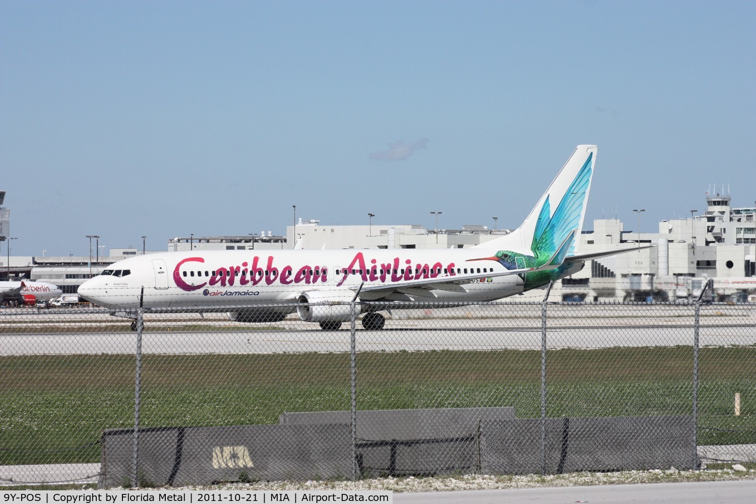 9Y-POS, 2000 Boeing 737-8Q8 C/N 28230, Caribbean 737