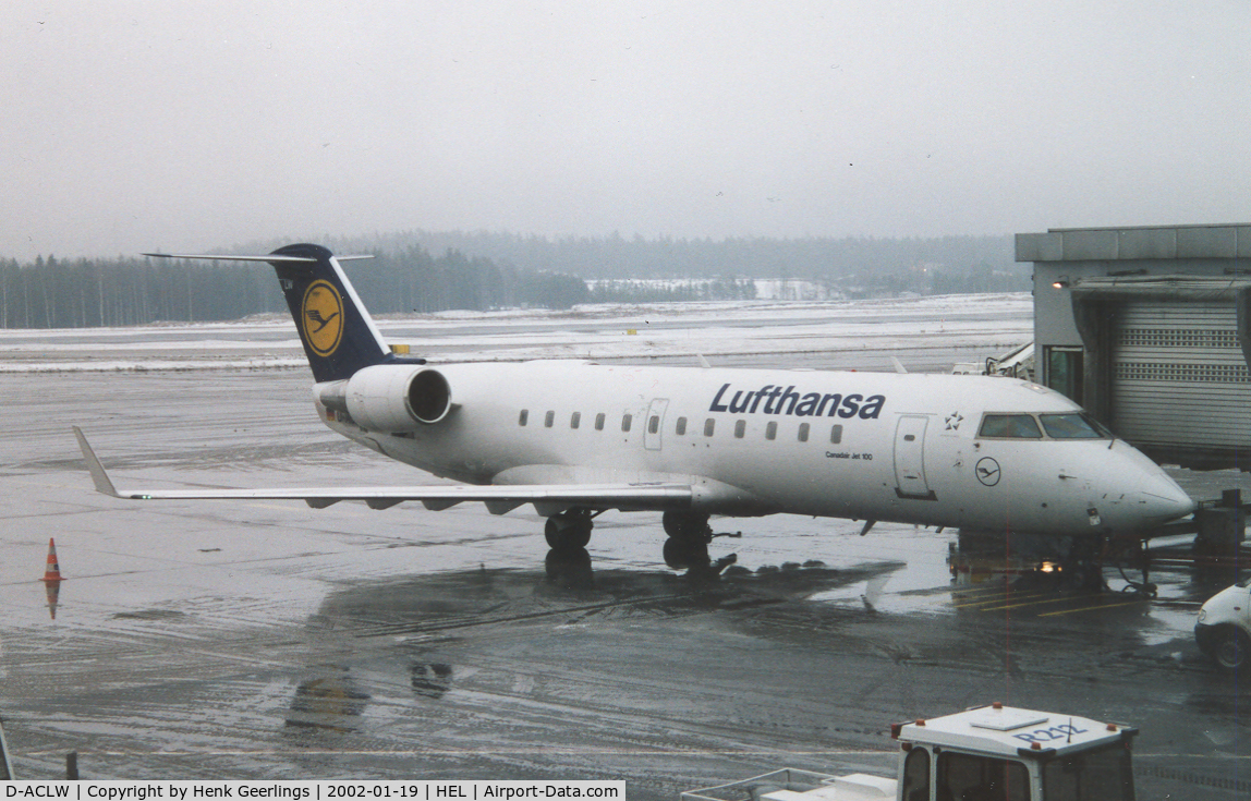 D-ACLW, 1996 Canadair CRJ-200LR (CL-600-2B19) C/N 7114, Lufthansa