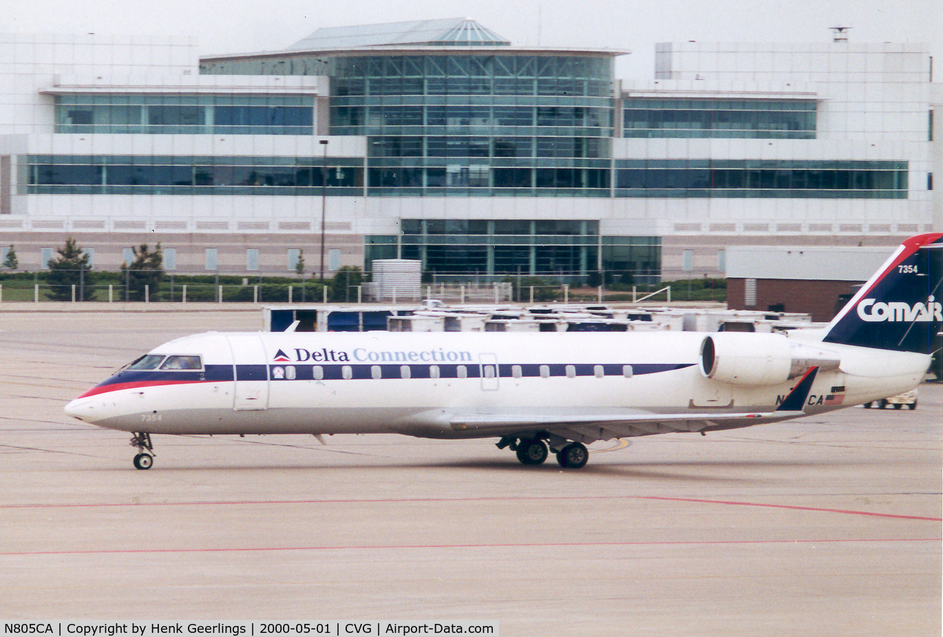 N805CA, 1999 Bombardier CRJ-100ER (CL-600-2B19) C/N 7354, Comair Delta Connection