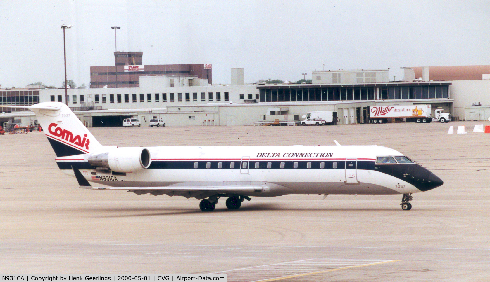 N931CA, 1994 Canadair CRJ-100ER (CL-600-2B19) C/N 7037, Comair Delta Connection