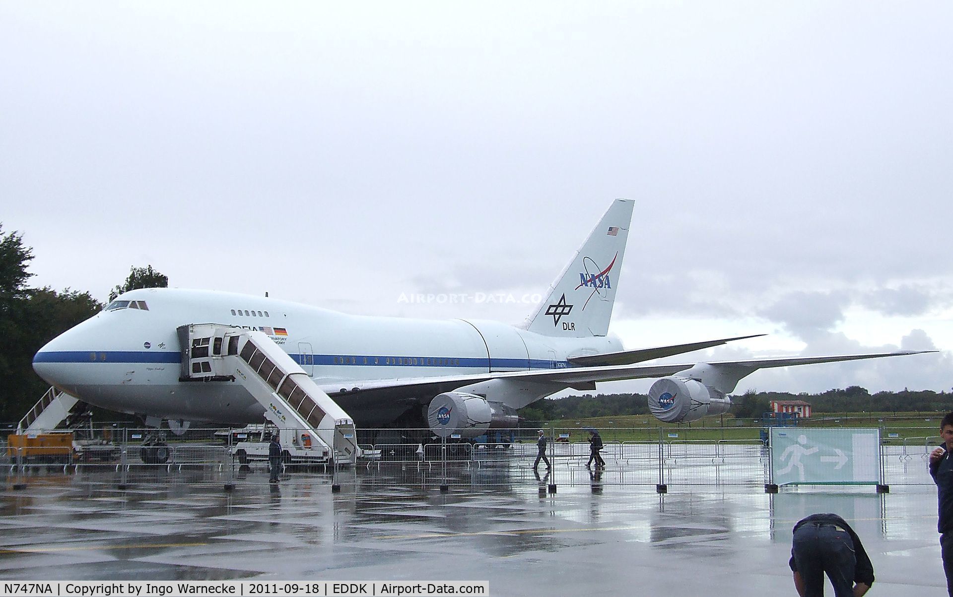 N747NA, 1977 Boeing 747SP-21 C/N 21441, Boeing / NASA / DLR 747SP-21 SOFIA flying observatory research aircraft at the DLR 2011 air and space day on the side of Cologne airport