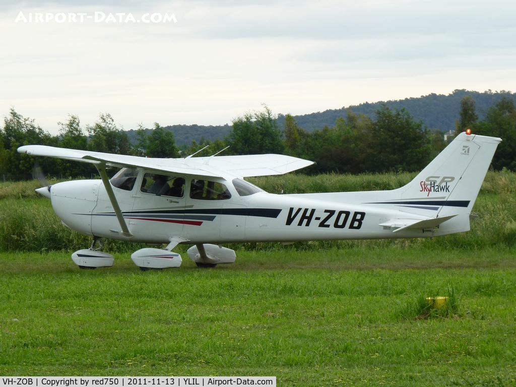 VH-ZOB, Cessna 172S C/N 172S8866, Cessna Skyhawk VH-ZOB at Lilydale