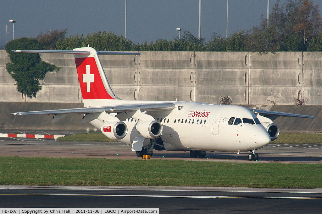 HB-IXV, 1995 British Aerospace Avro 146-RJ100 C/N E3274, Swiss European Airlines
