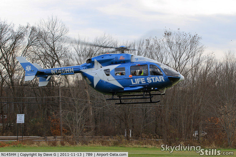 N145HH, Eurocopter-Kawasaki EC-145 (BK-117C-2) C/N 9236, Departing the scene of an accident in Ellington, CT