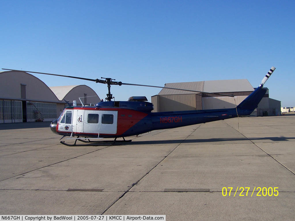 N667GH, 1969 Bell UH-1H C/N 69-15092, Transient parking at KMCC.