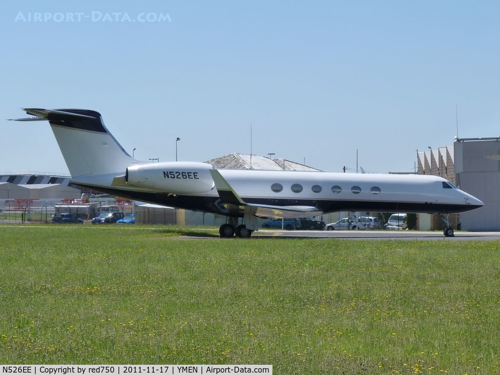 N526EE, 1997 Gulfstream Aerospace G-V C/N 519, Parked at Essendon. Ernie Els is in town for the Presidents Cup