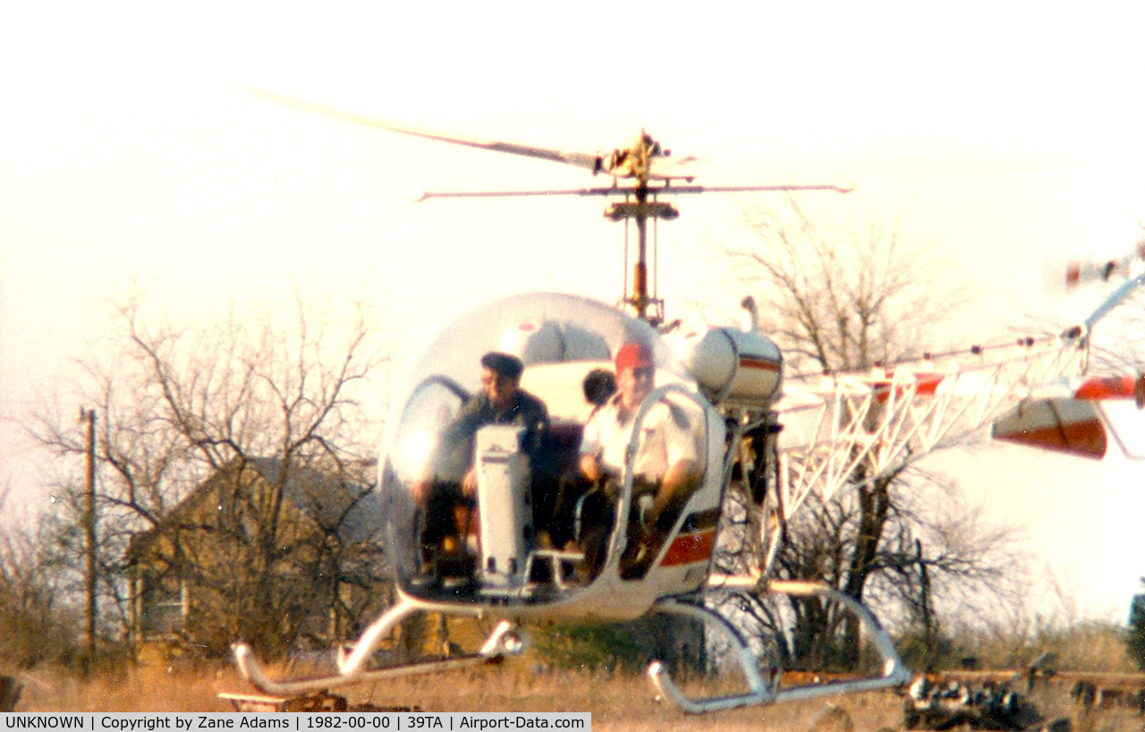 UNKNOWN, Helicopters Various C/N unknown, Bell 47
