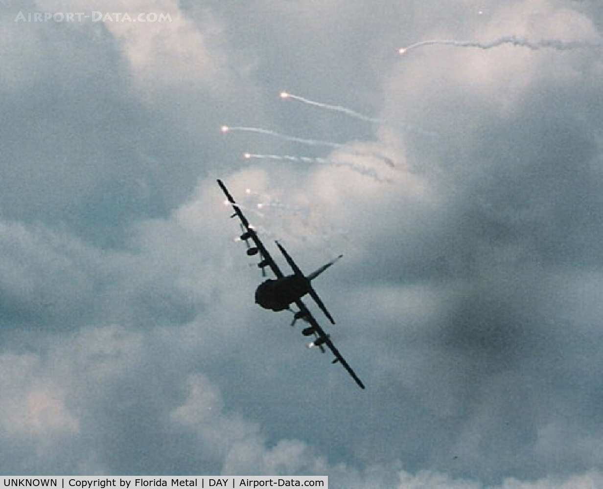 UNKNOWN, Lockheed C-130 Hercules C/N unknown, AC-130 with flares