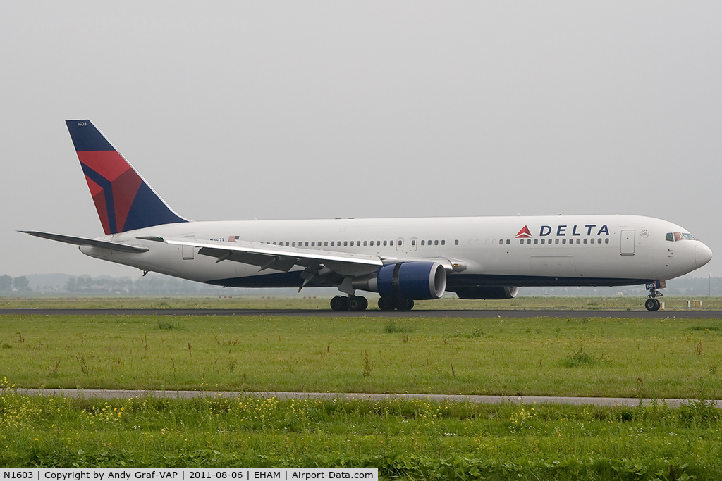 N1603, 1999 Boeing 767-332 C/N 29695, Delta Airlines 767-300