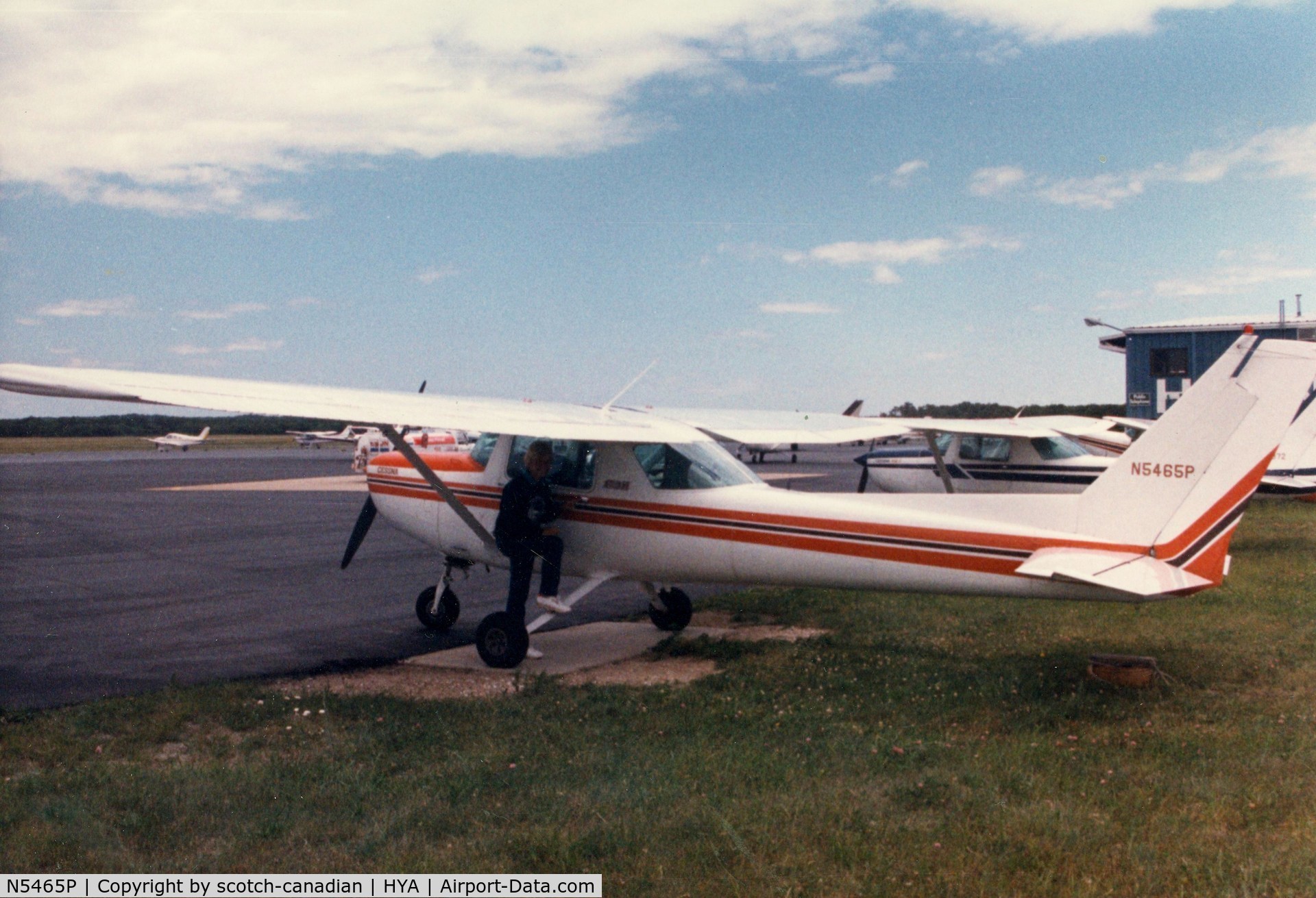 N5465P, Cessna 152 C/N 15284952, Cessna 152 N5465P at Barnstable Muni-Boardman/Polando Field, Hyannis, MA - July 1986