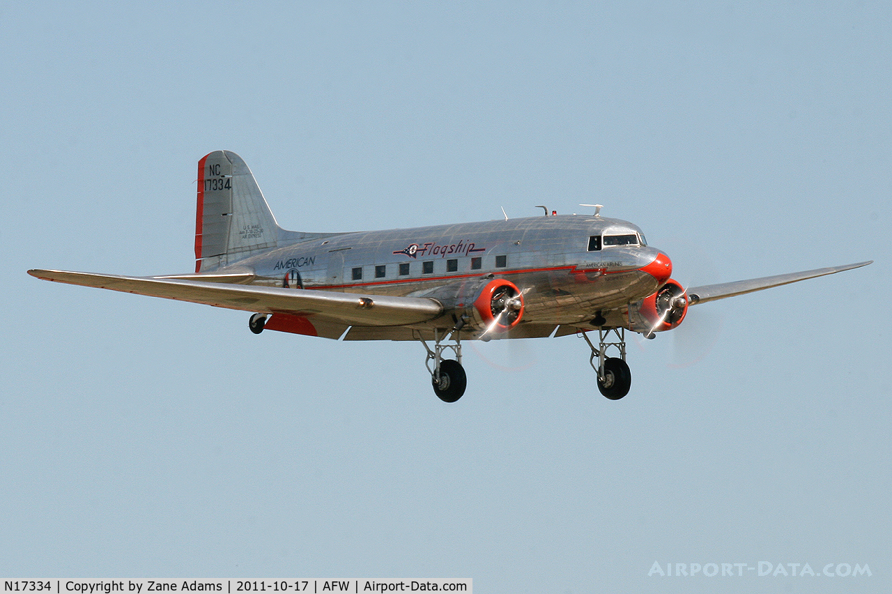 N17334, 1937 Douglas DC-3-178 C/N 1920, American Airlines' DC-3 landing at Alliance Airport - Fort Worth, TX