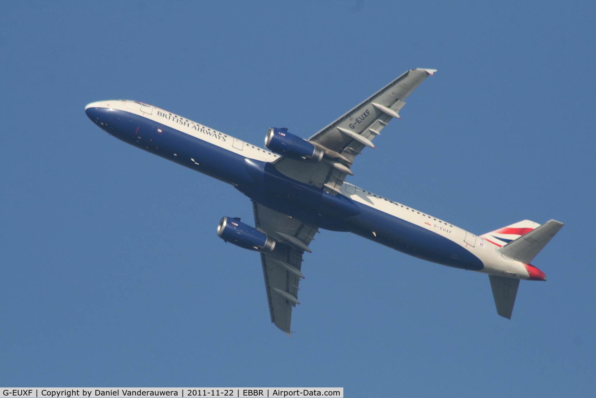 G-EUXF, 2004 Airbus A321-231 C/N 2324, Flight BA393 is climbing from RWY 25R