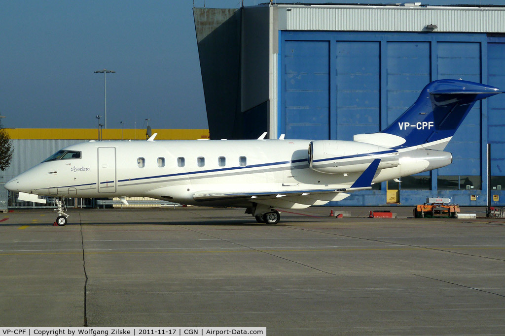 VP-CPF, 2009 Bombardier Challenger 300 (BD-100-1A10) C/N 20256, visitor