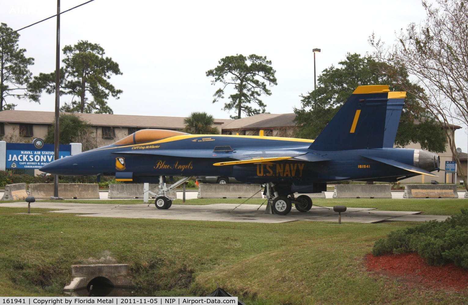 161941, McDonnell Douglas F/A-18A Hornet C/N 147/A112, Blue Angels F-18