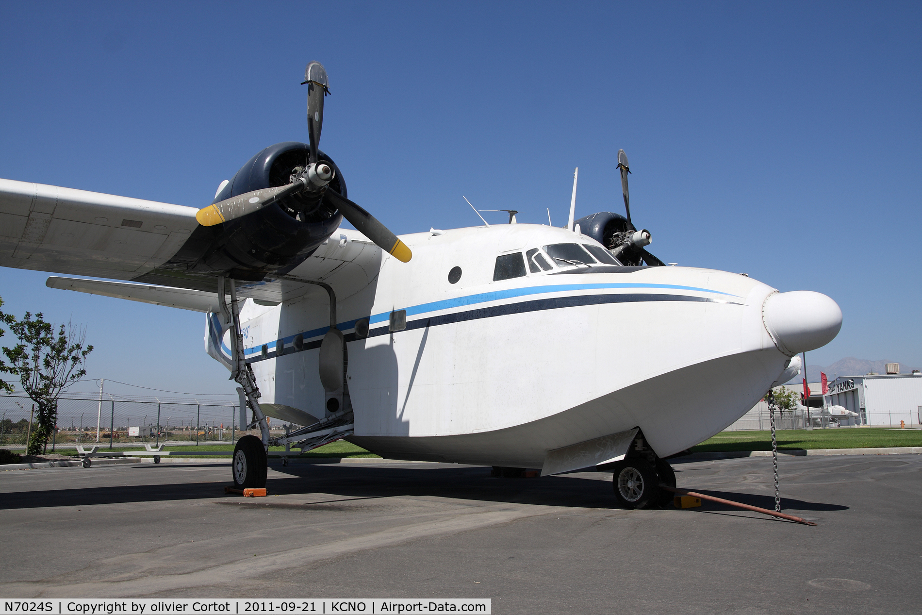 N7024S, Grumman HU-16B Albatross C/N G-258, Welcoming you at the Yanks air Museum