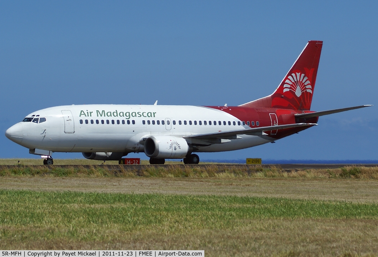 5R-MFH, 1994 Boeing 737-3Q8 C/N 26305, Just vacated the runway