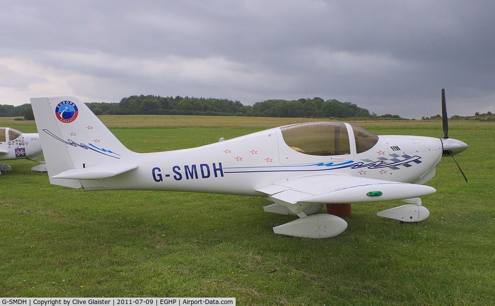 G-SMDH, 2006 Europa XS Tri-Gear C/N PFA 247-13367, Tri-gear