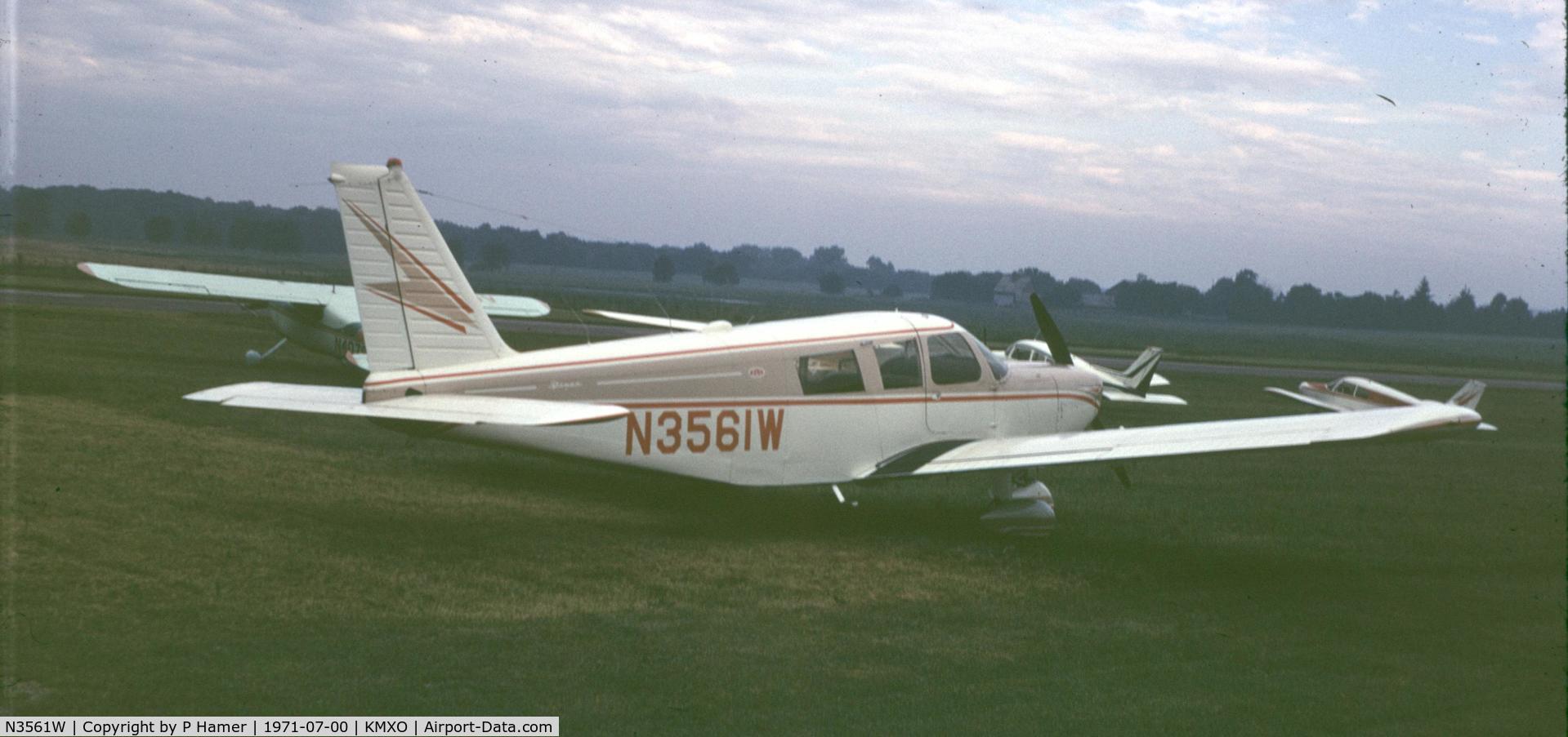 N3561W, 1966 Piper PA-32-260 Cherokee Six C/N 32-451, Monticello, Iowa