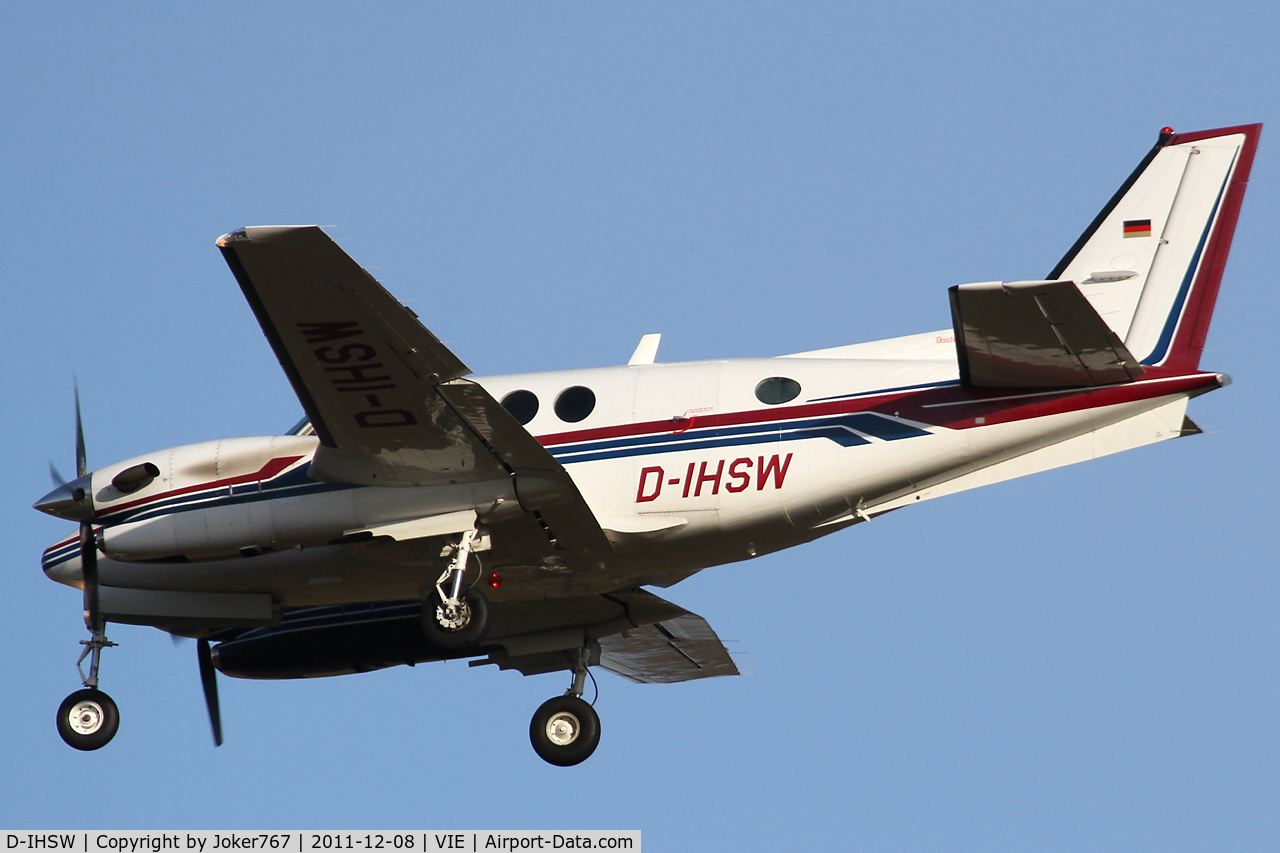 D-IHSW, 1992 Beech C90B King Air C/N LJ-1315, Private
