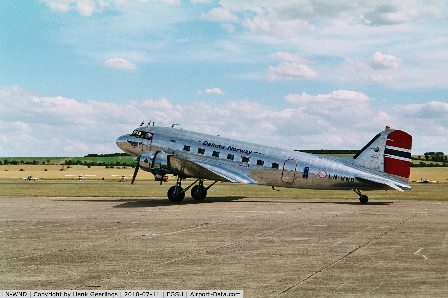 LN-WND, 1943 Douglas C-53D-DO Skytrooper (DC-3A) C/N 11750, Duxford Flying Legends