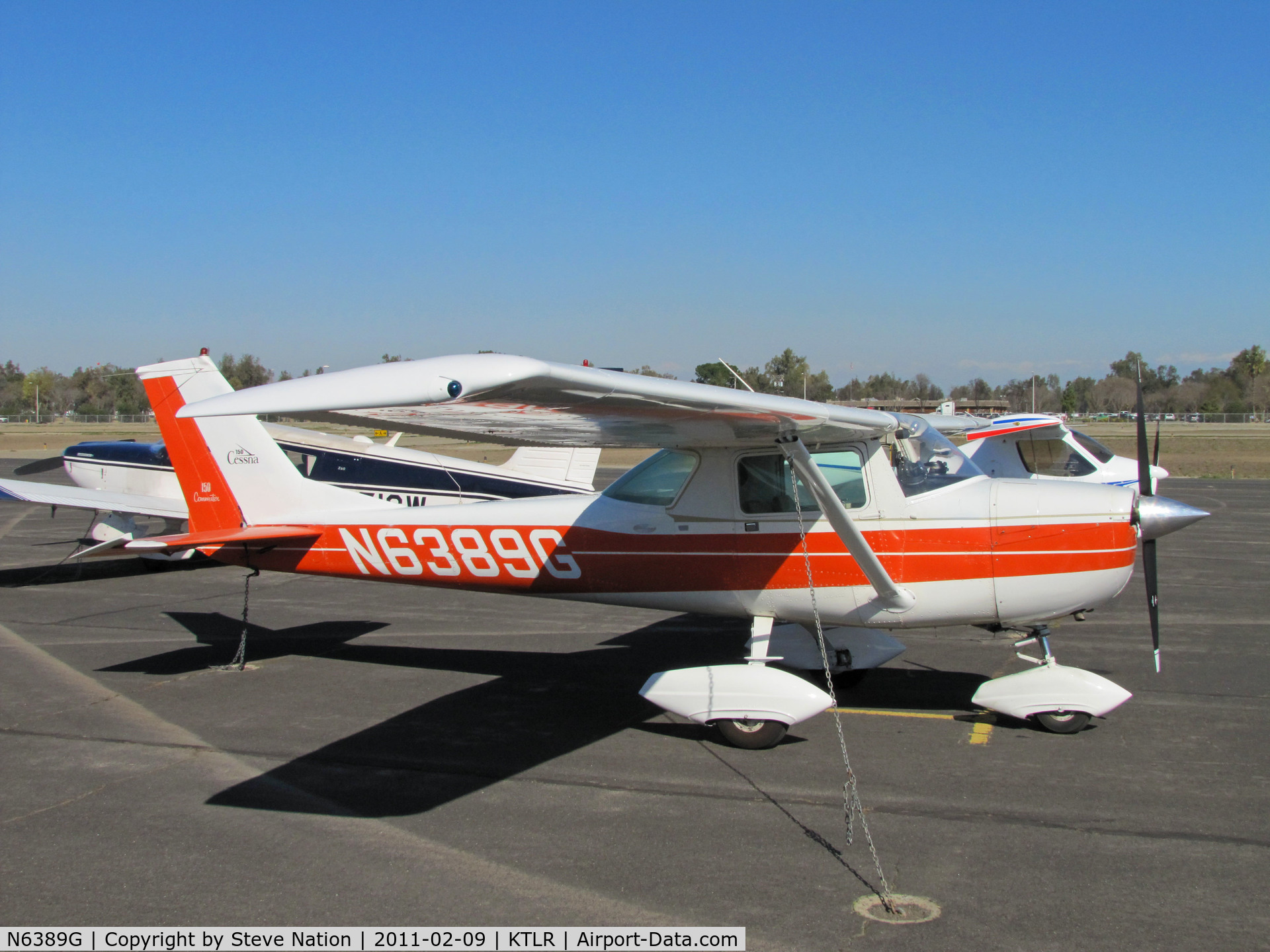 N6389G, 1970 Cessna 150K C/N 15071889, Wasco, CA-based 1970 Cessna 150K visiting @ Tulare, CA