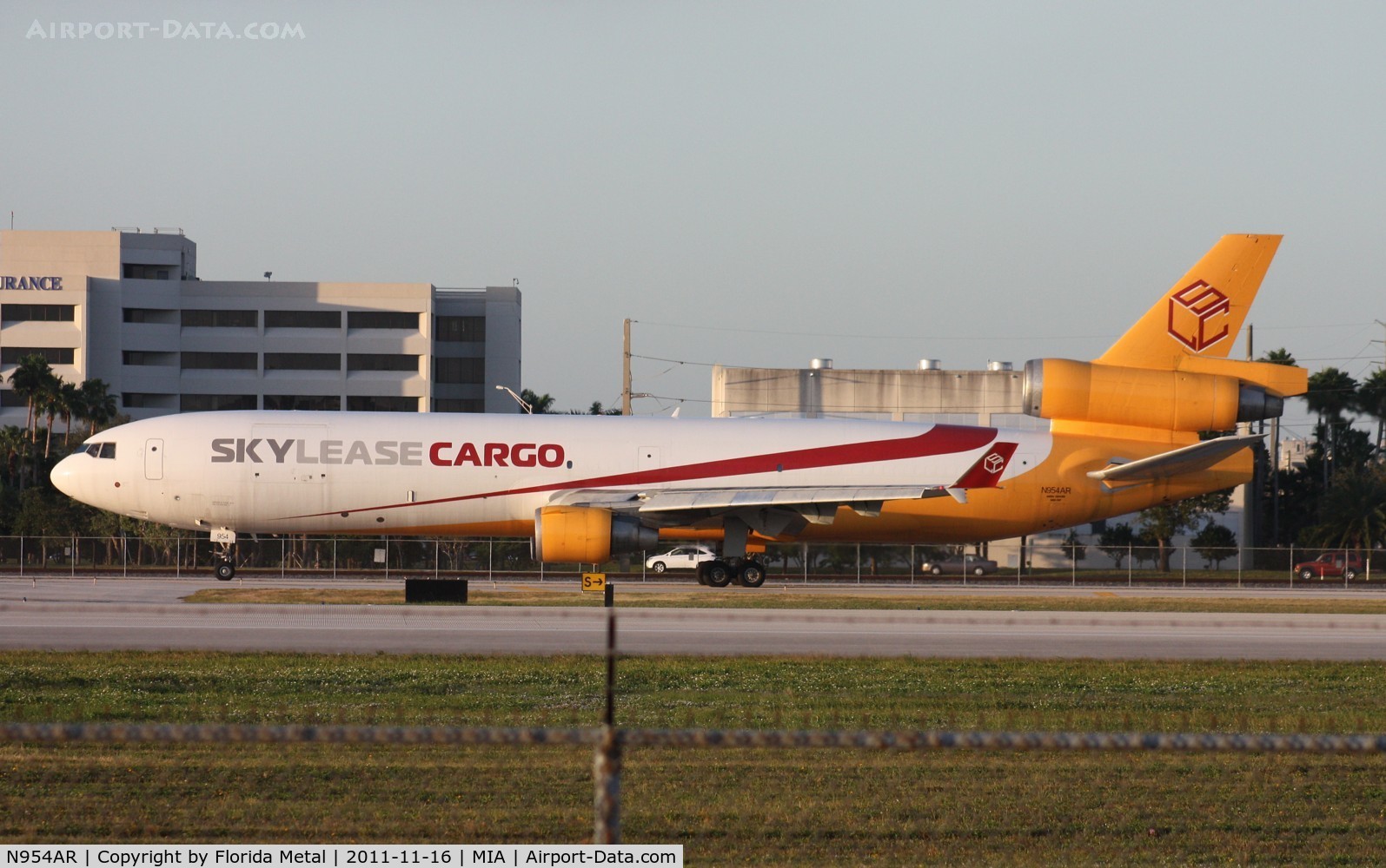 N954AR, McDonnell Douglas MD-11F C/N 48498, Skylease Cargo MD-11