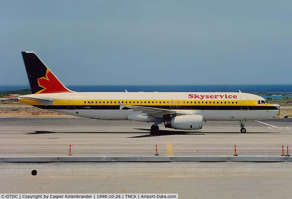 C-GTDC, 1994 Airbus A320-232 C/N 496, Skyservice