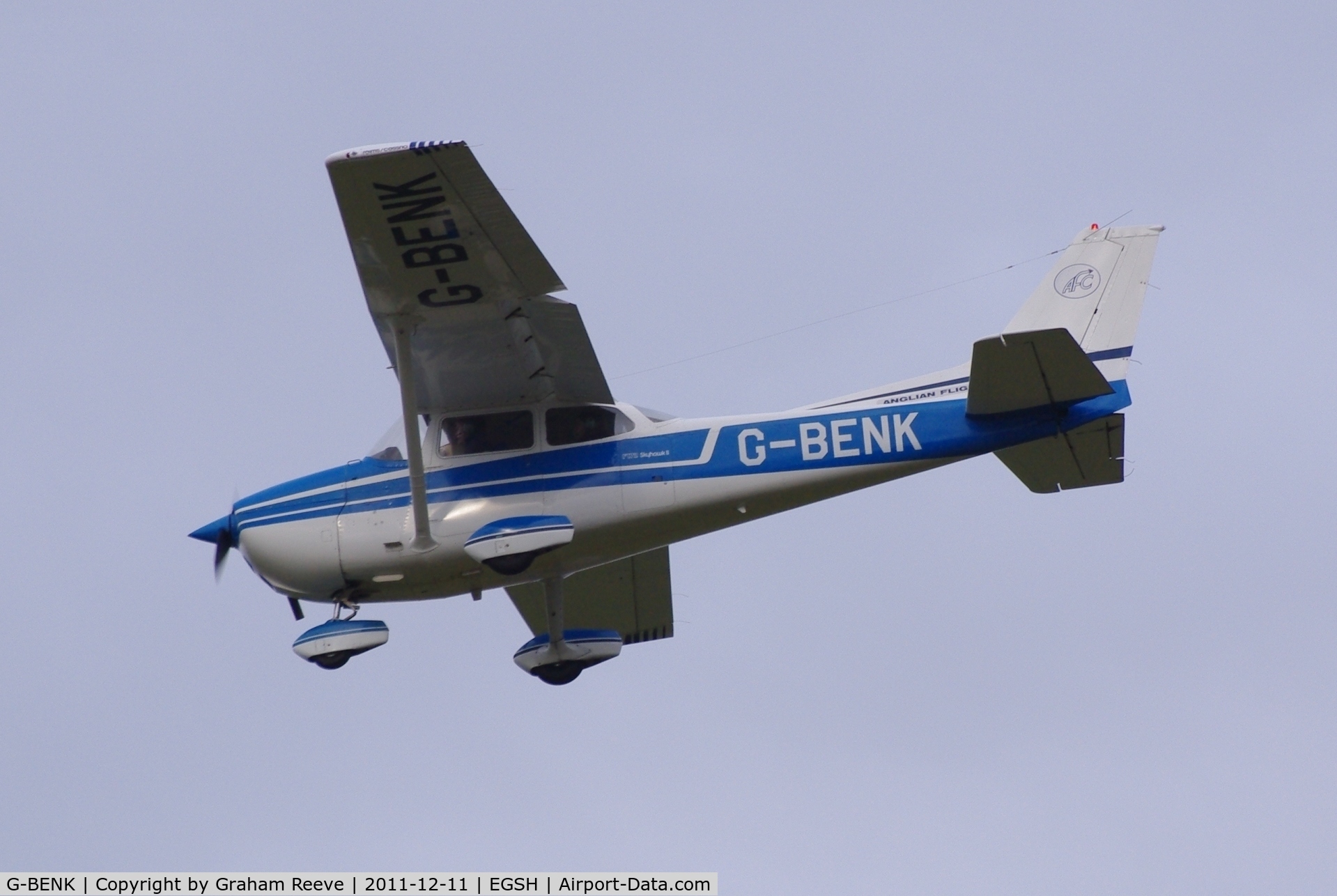 G-BENK, 1976 Reims F172M ll Skyhawk C/N 1509, Coming into land.