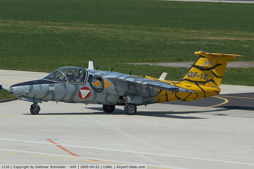 1116, Saab 105OE C/N 105416, GF-16 Austrian Air Force Saab 105