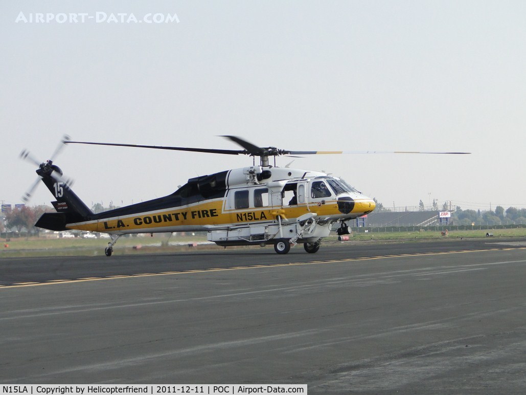 N15LA, 2004 Sikorsky S-70A Firehawk C/N 702846, Taxiing into LA CO Air Ops helipad area
